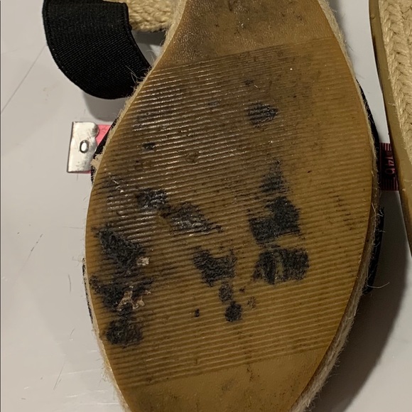 Wedge sandals Sz 8 US really cute - Picture 7 of 7